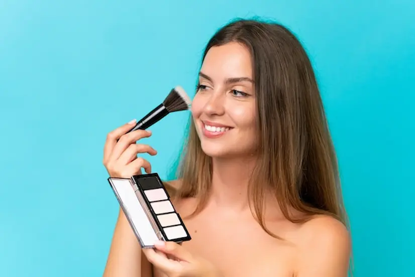 آرایش صورت فیداآرایشی