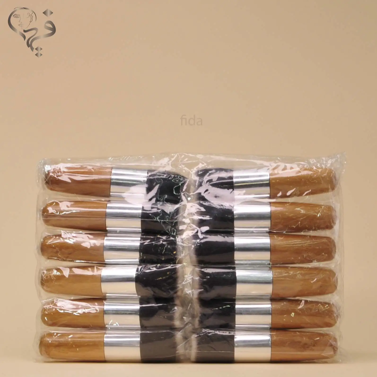 براش رژگونه دسته چوبی کوچک