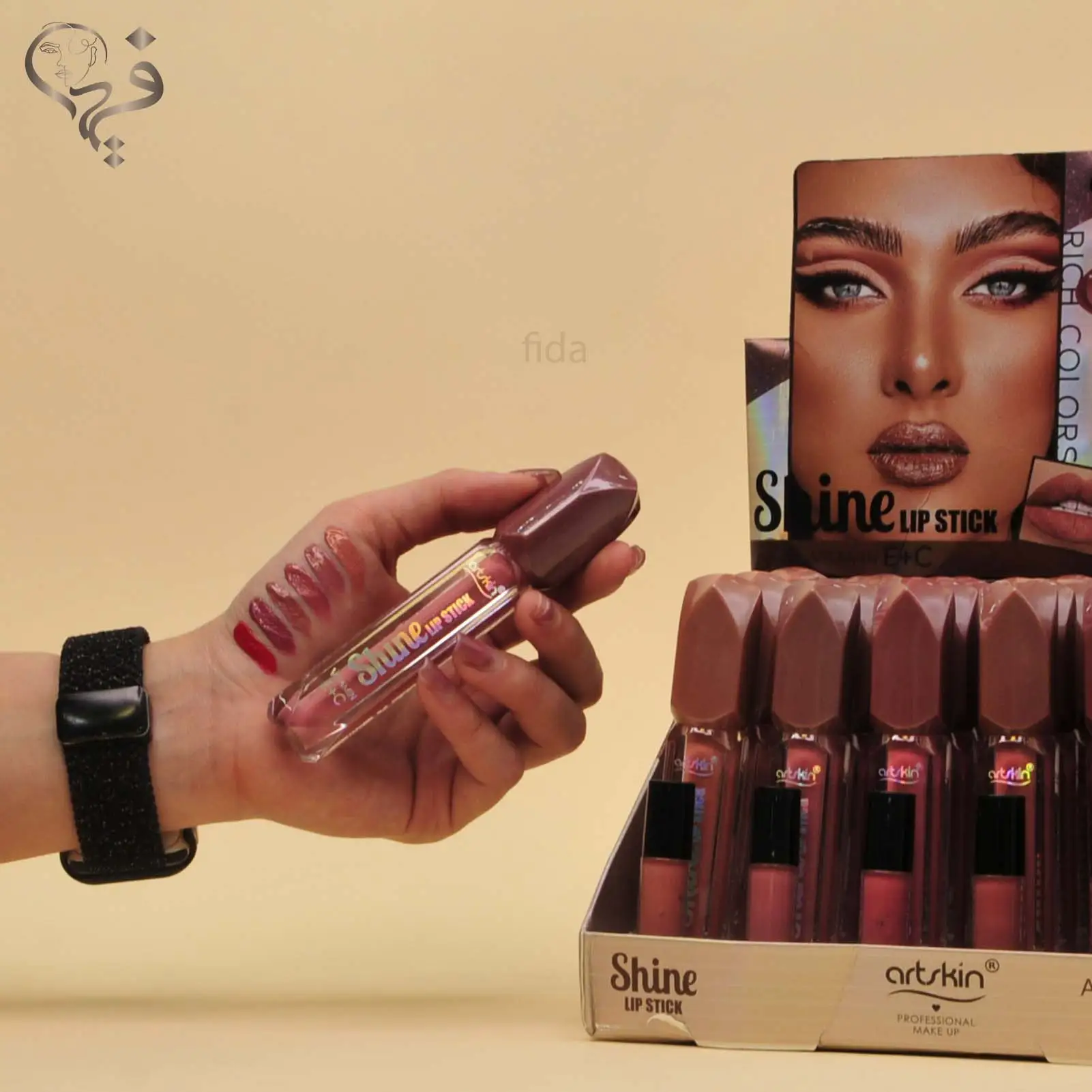 رژلب شاین دار آرت اسکین ARTSKIN