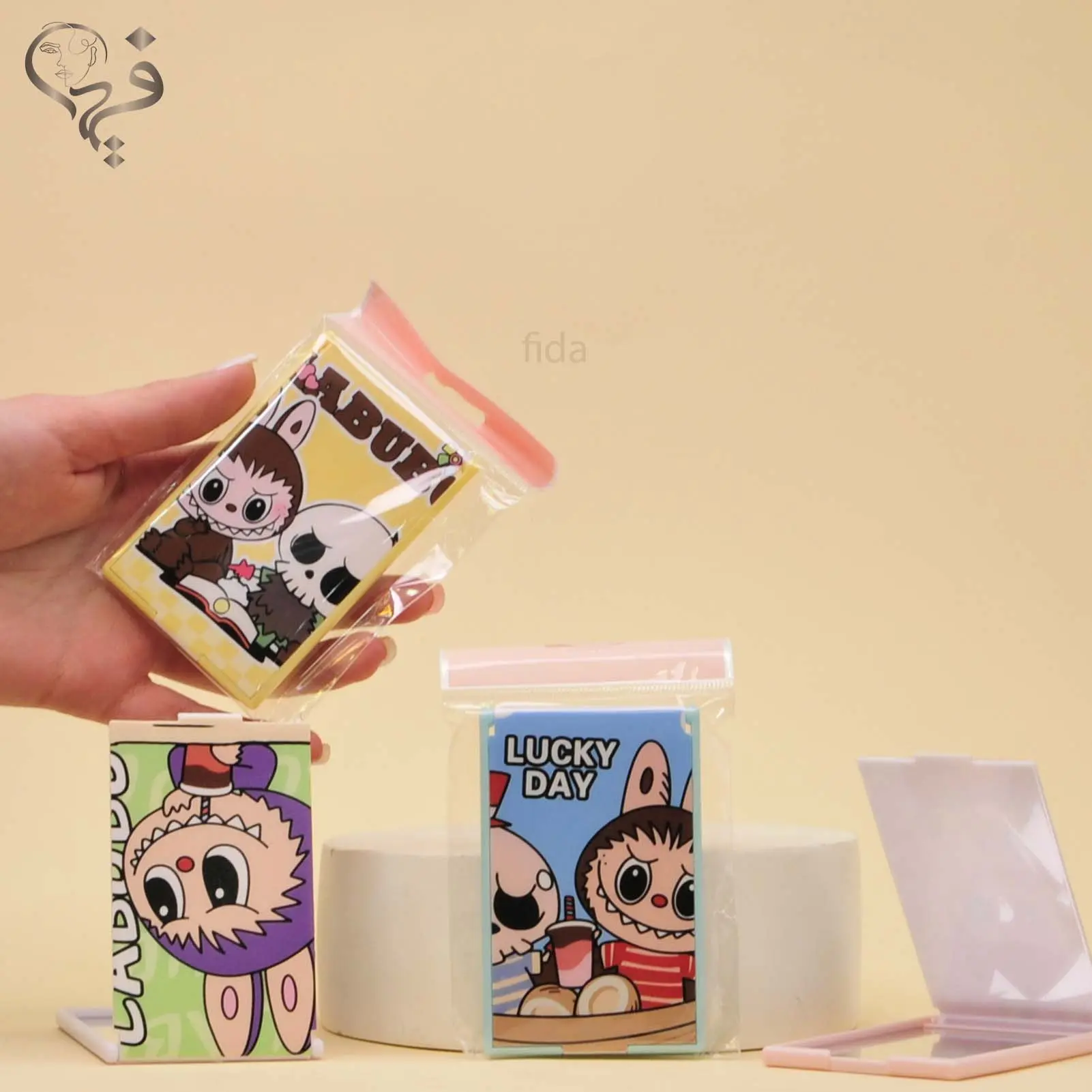 آینه مربعی لبوبو