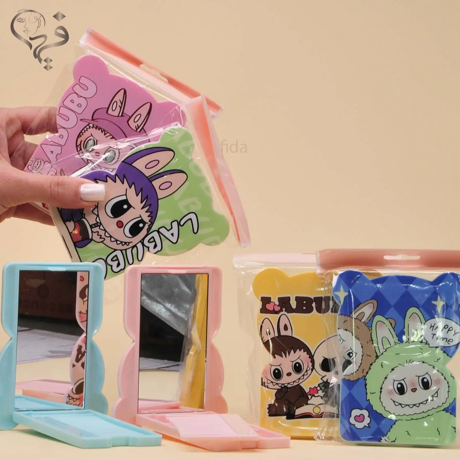 آینه لبوبو شانه دار 