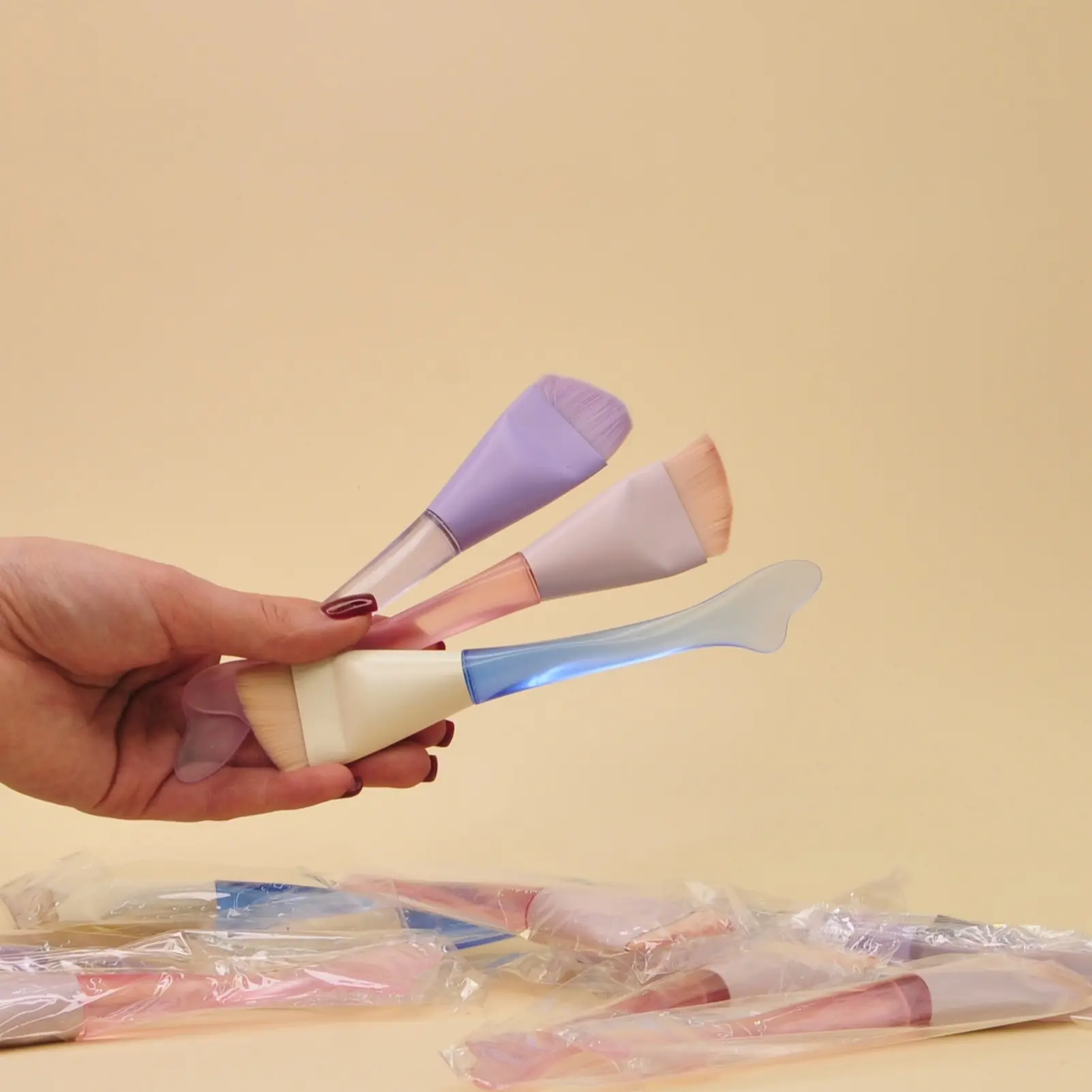 براش کرم پودر دم ماهی