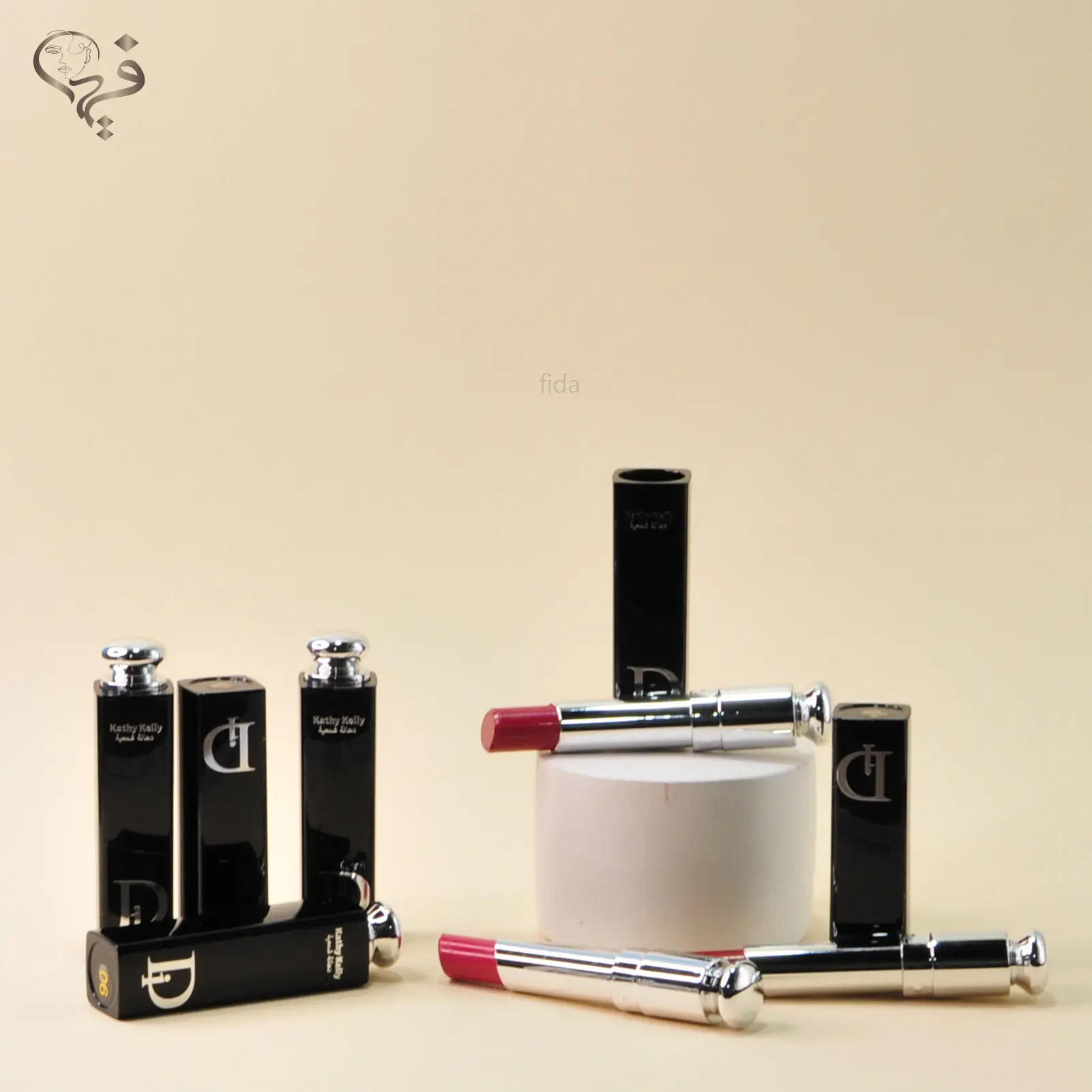 رژلب جامد طرح دیور پوکه مشکی DIOR