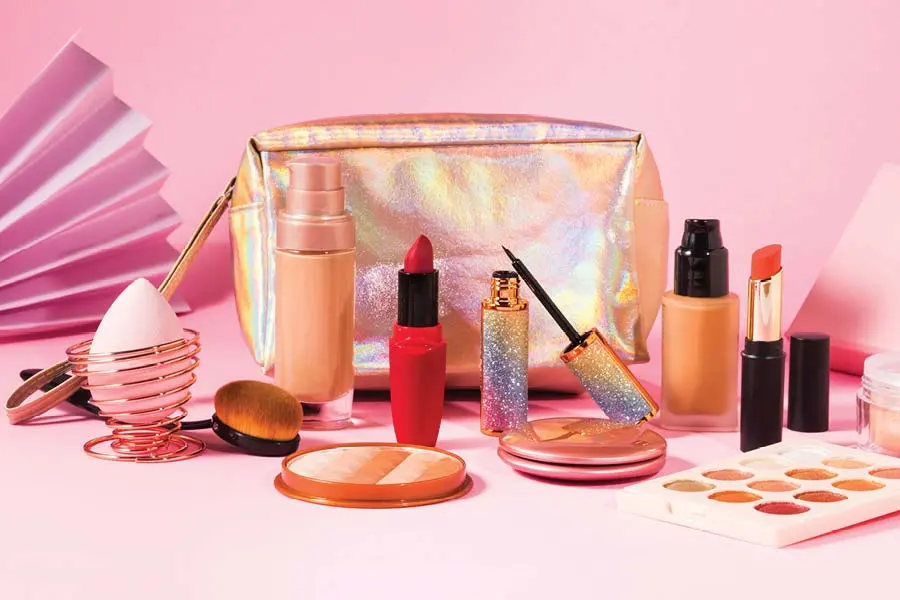 خرید لوازم آرایشی فانتزی عمده