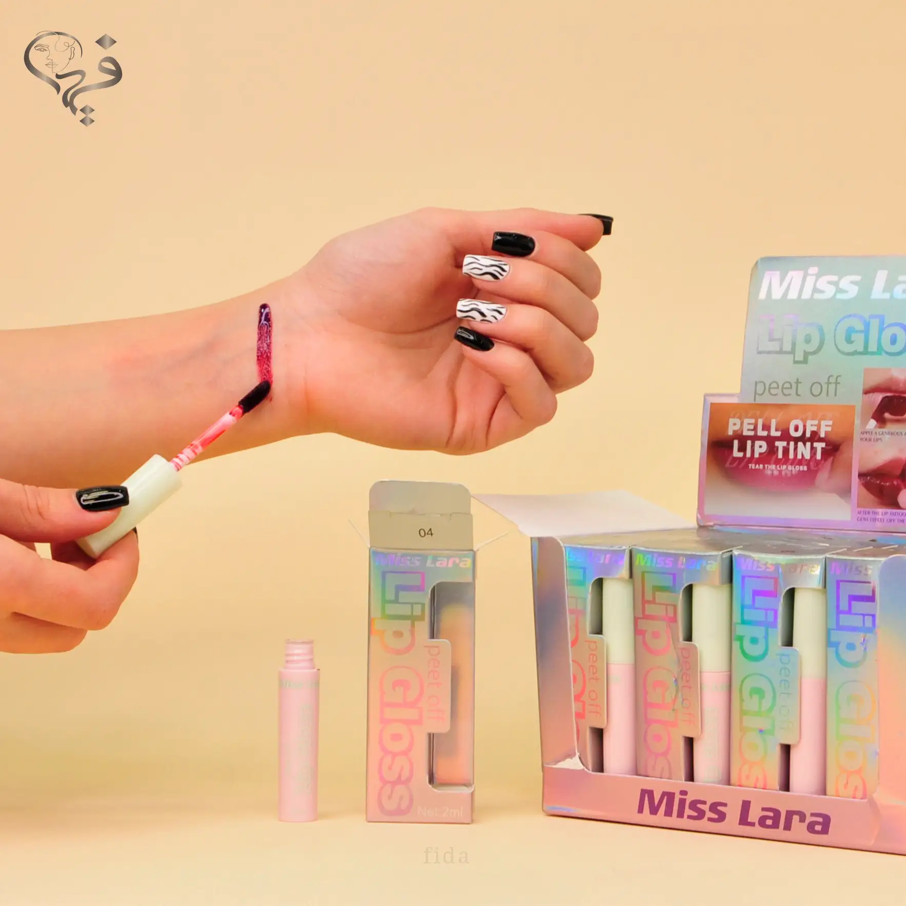 لیپ گلاس میس لارا Miss lara