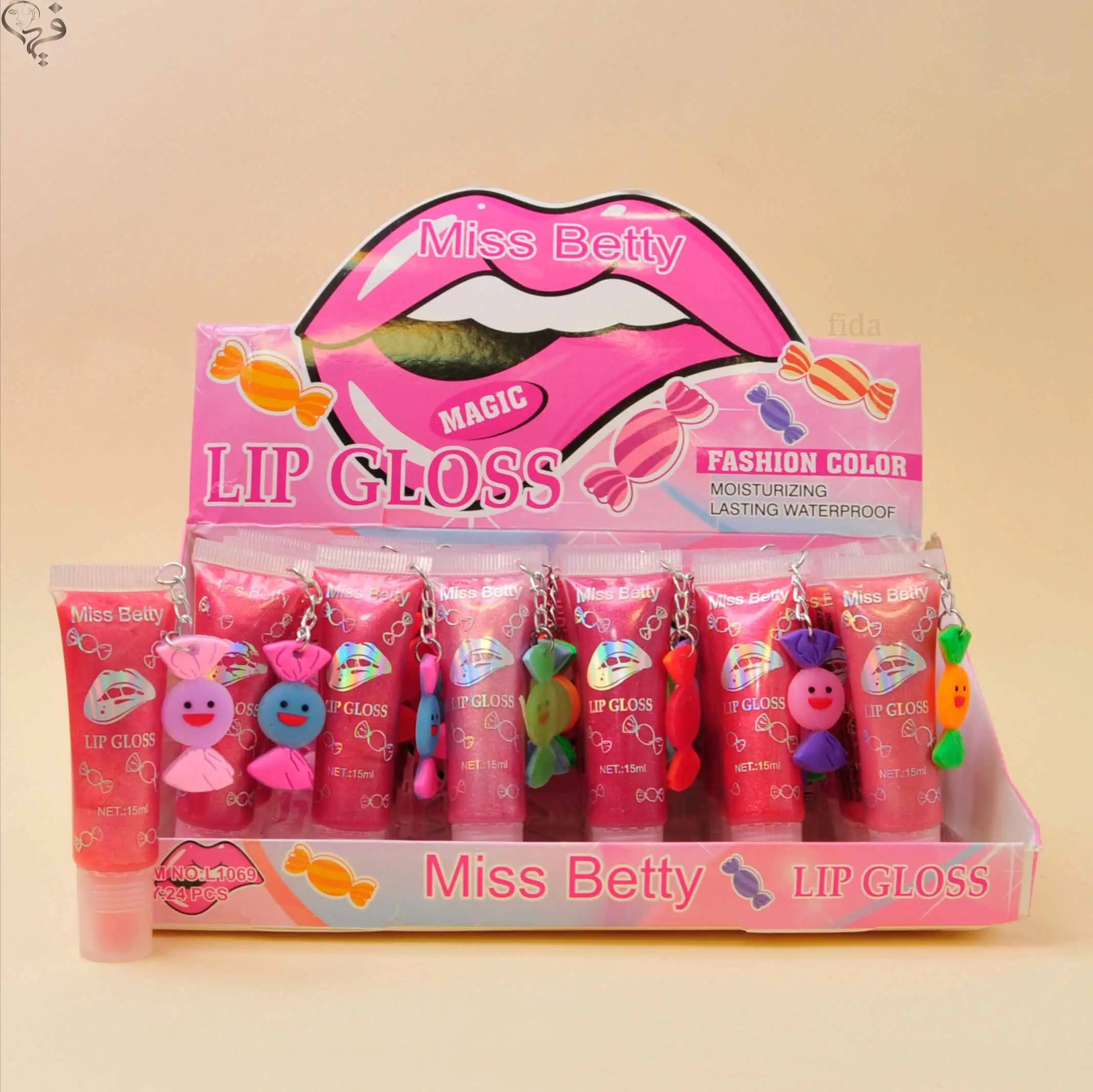 برق لب و شاین لب آویز دار شکلاتی میس بتی Miss betty 