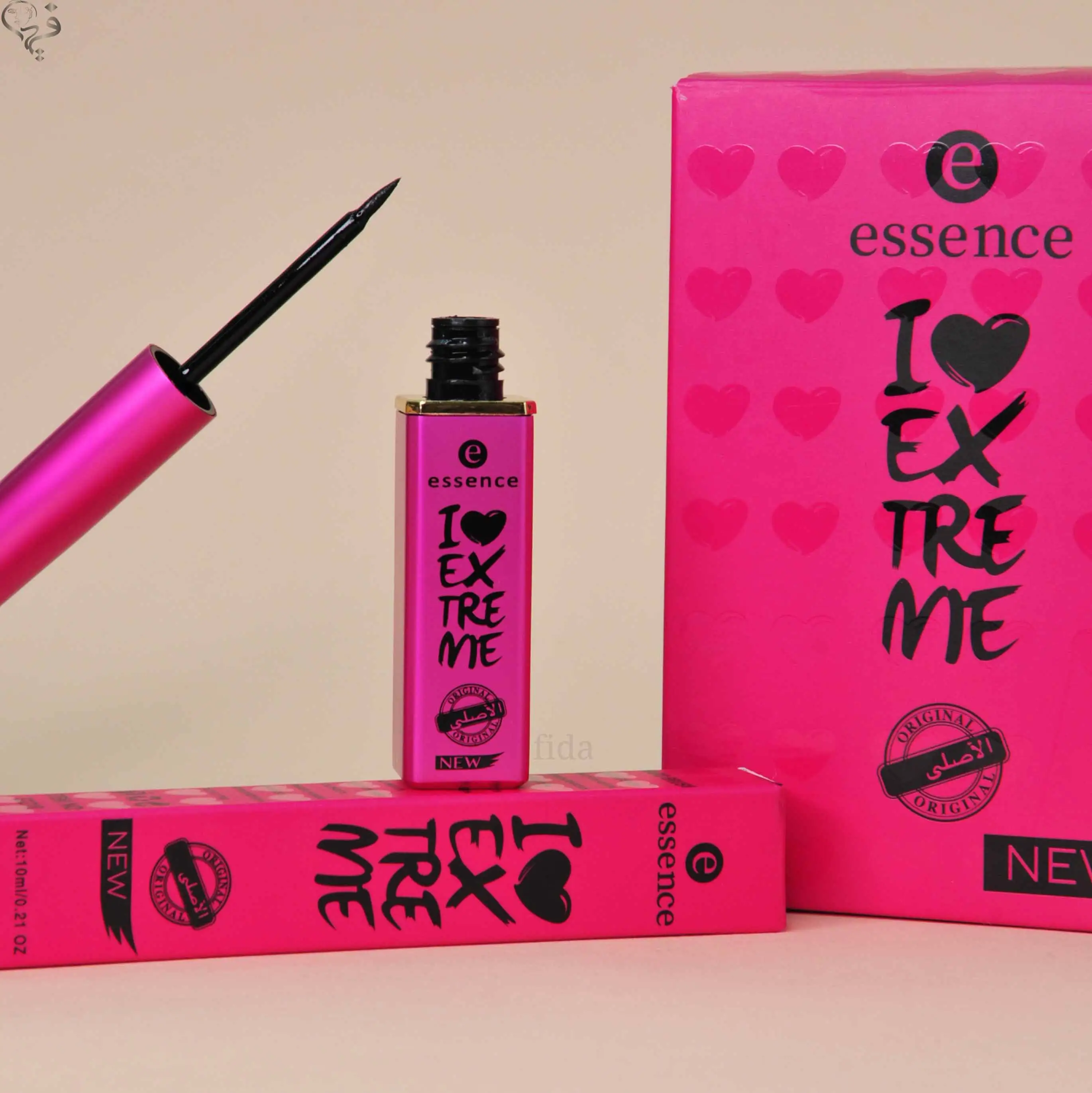 خط چشم ماژیکی اسنس صورتی Essence